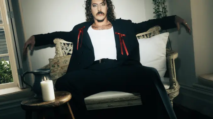 Keli Holiday – Capital Fiction (Album)