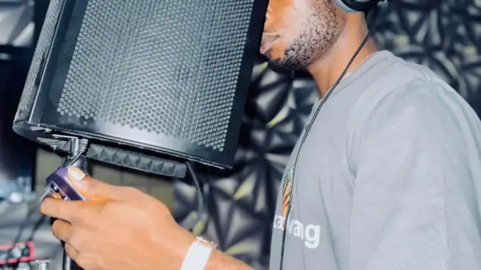 Maxta Ft. Makzy – Korny Man