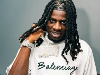 SleazyWorld Go – Hold Me