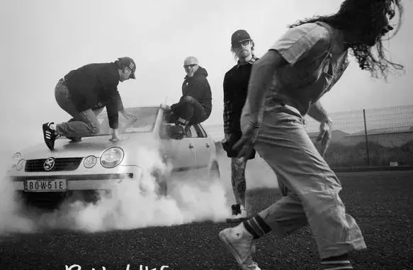 The Scratch – Pull Like a Dog (Album)