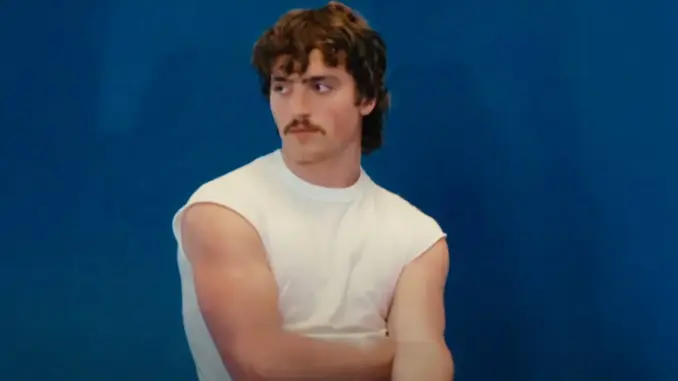 Benson Boone – Sorry I’m Here For Someone Else