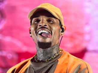 Chris Brown – Brown