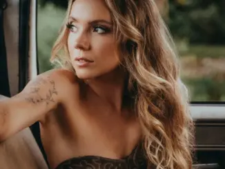 Danielle Bradbery Cowgirls Prayer