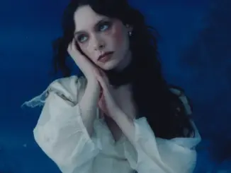 Holly Humberstone – Cruel World (Album)