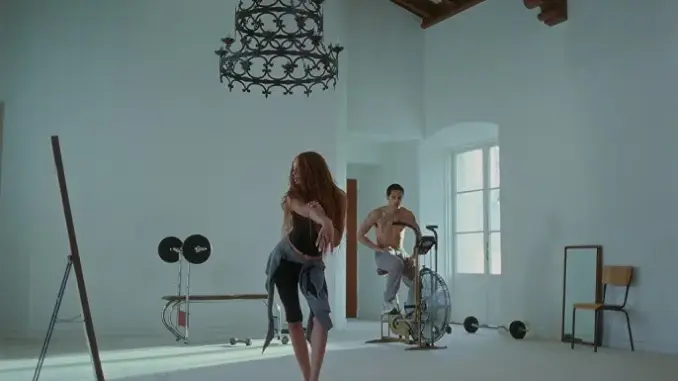 Ravyn Lenae – Reputation (Ft. Dominic Fike)