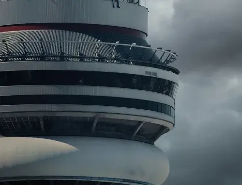 Drake – One Dance Ft. Wizkid & Kyla