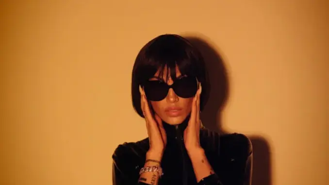 Haley Smalls – Don’t Touch