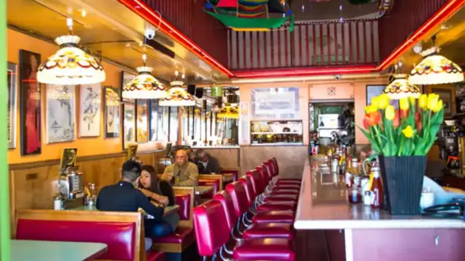 LynnStarr Ode to Old Diners